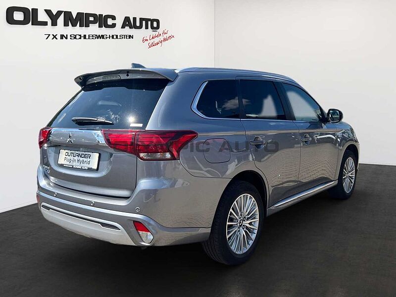 Mitsubishi Plug-in Hybrid Outlander 2.4 Diamant Plus  NAVI