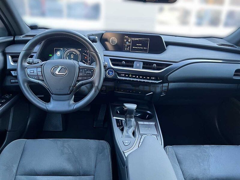 Lexus UX (ZA10) 250h Style Edition  KAMERA LED SITZHZG