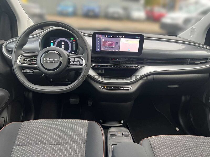 Fiat 500e 42kWh Icon NAVI KAMERA SITZHEIZ CARPLAY LED