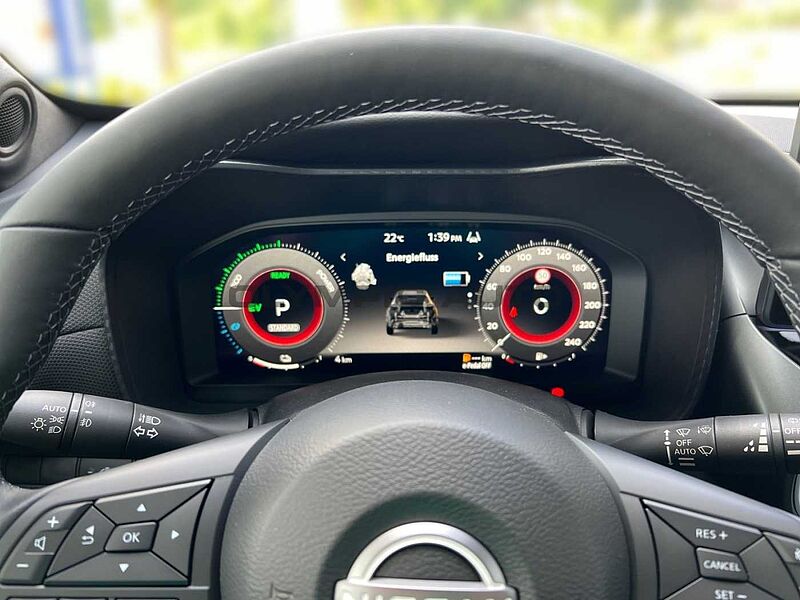 Nissan Juke 1.6 Hybrid N-Connecta  KAMERA SHZG NAVI LED