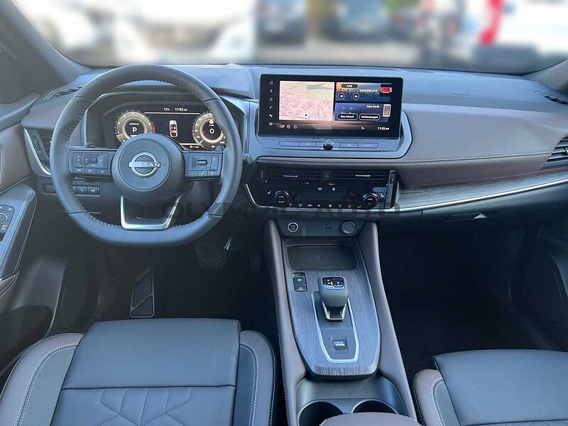 Nissan Qashqai 1.3 DIG-T MHEV  Tekna  SHZ LED NAVI HUD